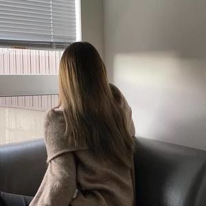 Meet your Posher, Qianhui